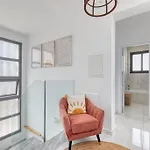 Luxurious Alasia In فيلة باراليمني